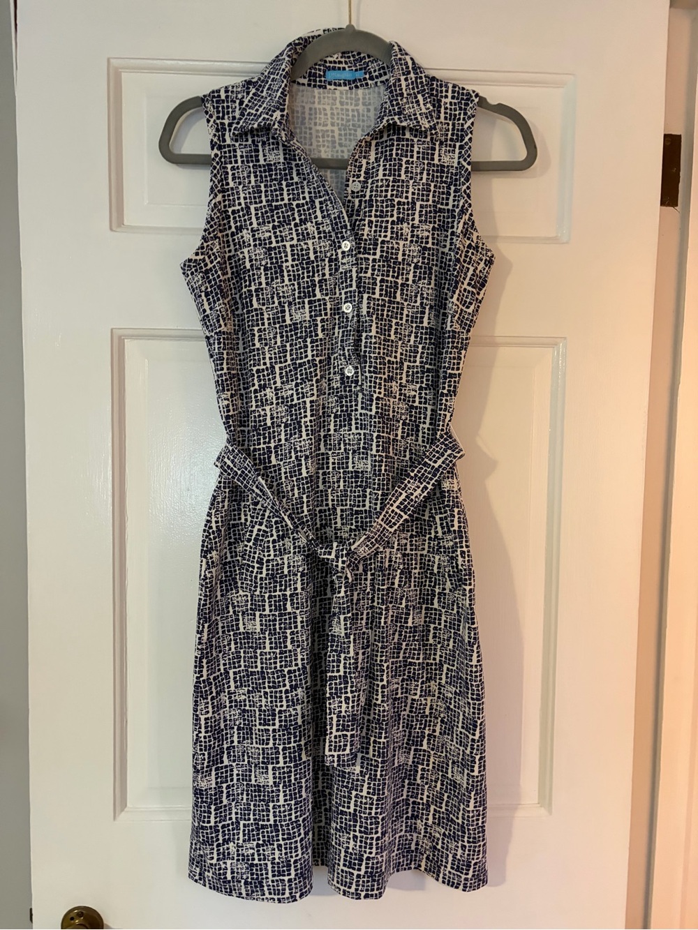 J. McLaughlin Women's Size XS Collared Sleeveless Retro Print Navy Dress
